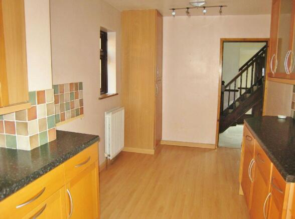 Kitchen Photo 3