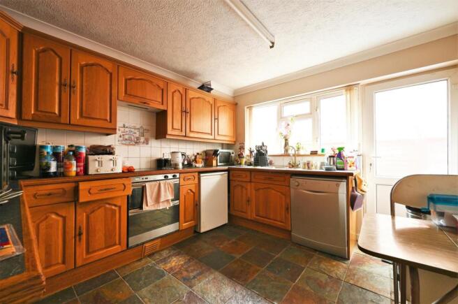 Kitchen / Breakfast Room
