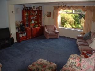 Lounge 2