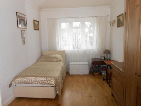 Photo 10