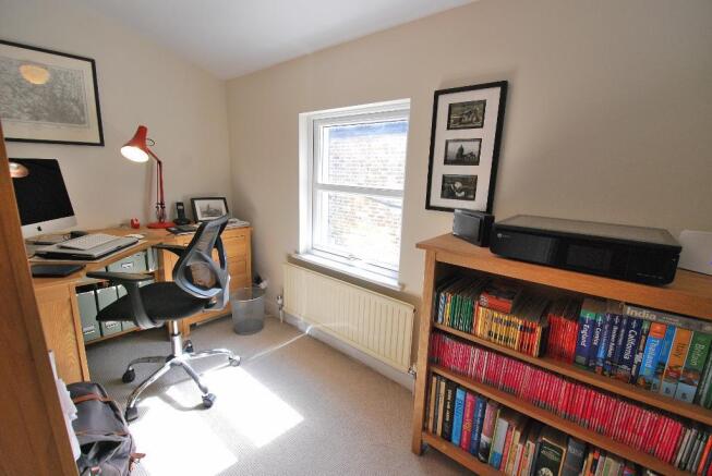 Bedroom/Study