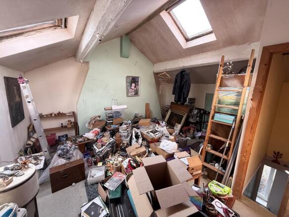 2 bed Terraced for sale Image 11