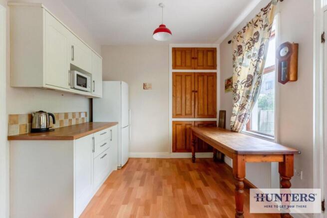 3 bed Semi-Detached for sale Image 7