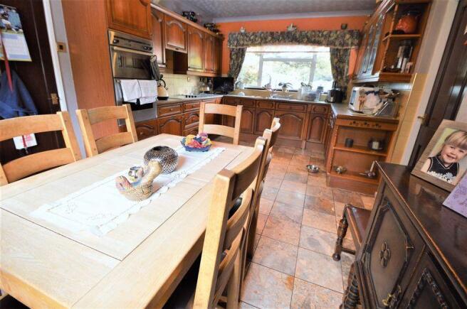dining kitchen 2
