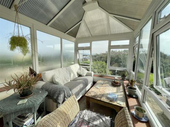 Conservatory/Sun Room