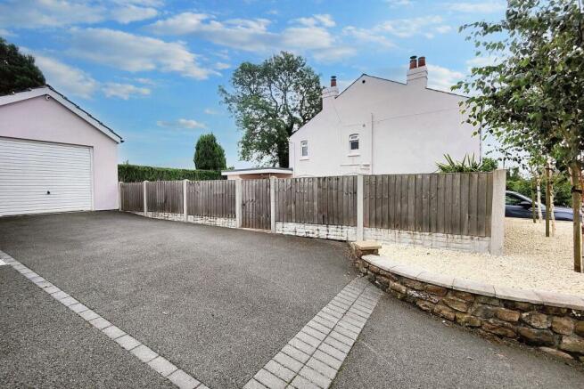 Driveway & Garage