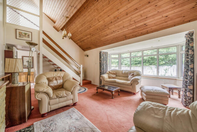 1347632-14-68b703...