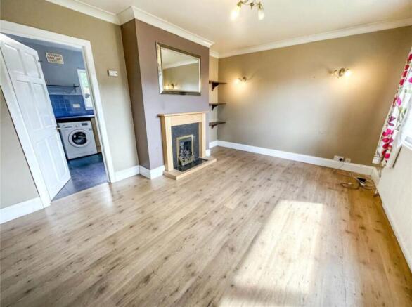 Living/Dining Room 1