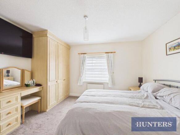 4 bed Detached for sale Image 8
