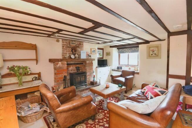 Sitting/Dining Room