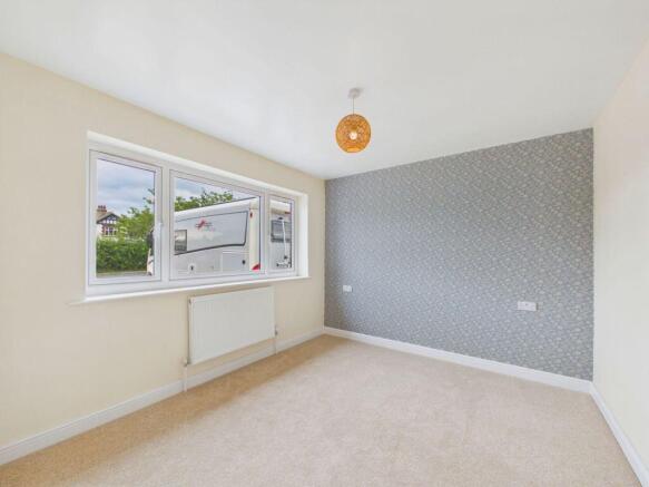 4 bed Detached Bungalow for sale Image 9