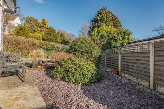 Side garden