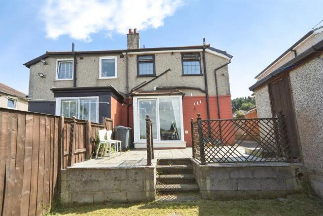 3 bed Semi-Detached for sale Image 12