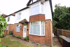 4, The Triangle, Burnt Oak Lane, Sidcup DA15 8LT