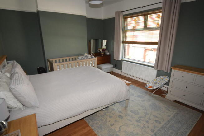 BEDROOM 1