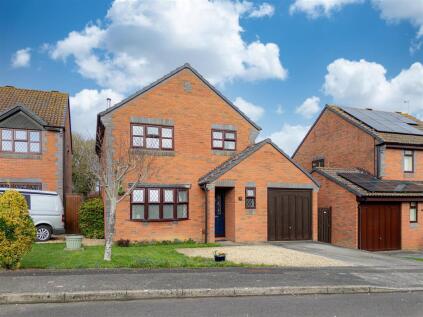 Osprey Close, Bowerhill, Melksham