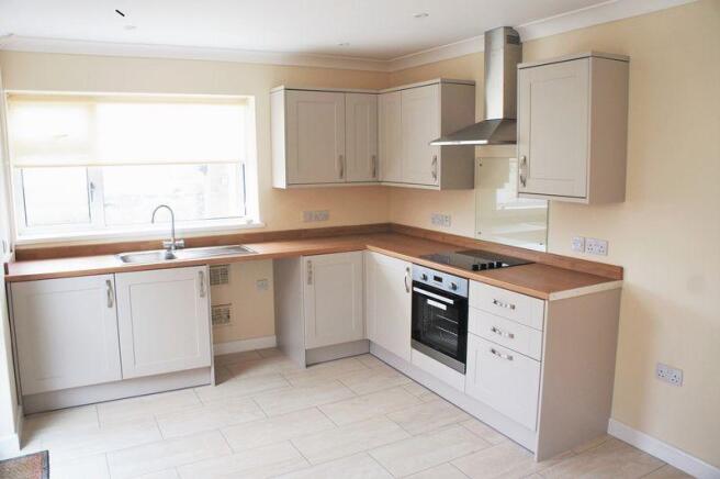 Kitchen to front