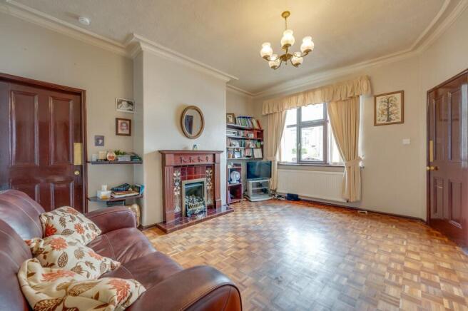 KITCHEN, DINER AND LIVING ROOM