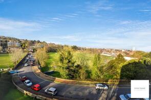 Flat 12, Summer Court, Wellcombe Crescent, Eastbourne BN20 7XW