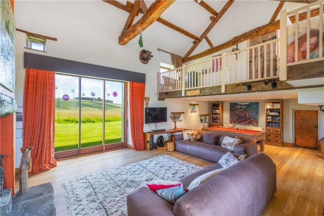 4 bed Barn Conversion for sale Image 10