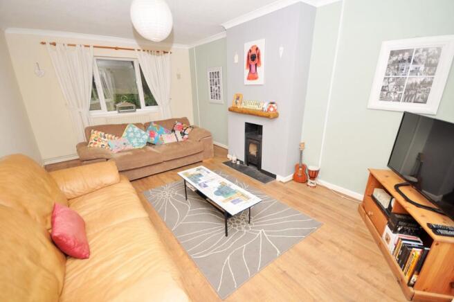 92 Llanmiloe Estate, Pendine SA33 4UF Photo 2
