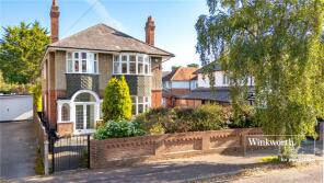 12, Thistlebarrow Road, Bournemouth BH7 7AJ