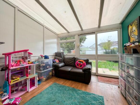 Conservatory leading into Garden