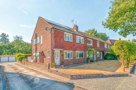 Pinewood Green, Iver heath, SL0