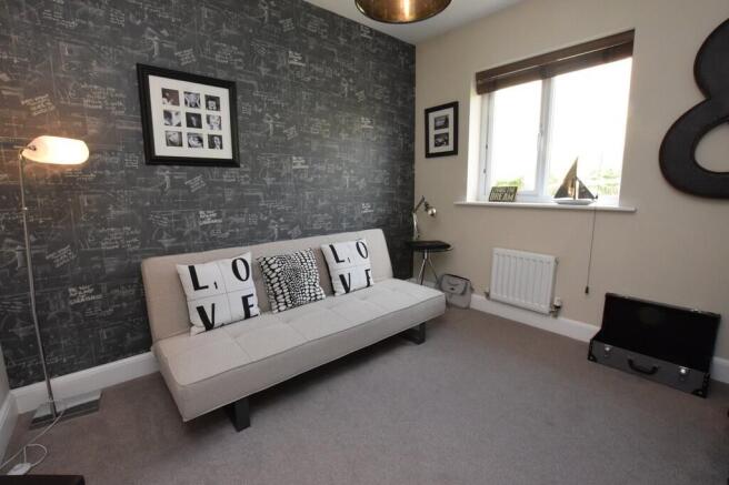 4 bed Detached to rent Image 10