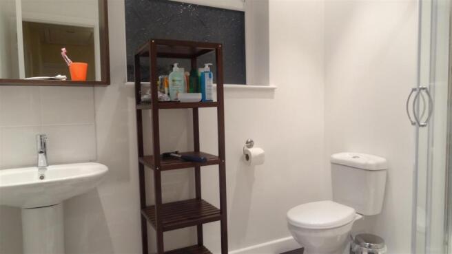 Bathroom.JPG