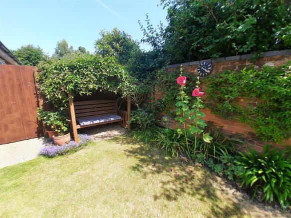 Side And Rear Gardens
