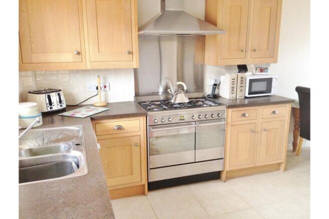 Kitchen / Breakfast