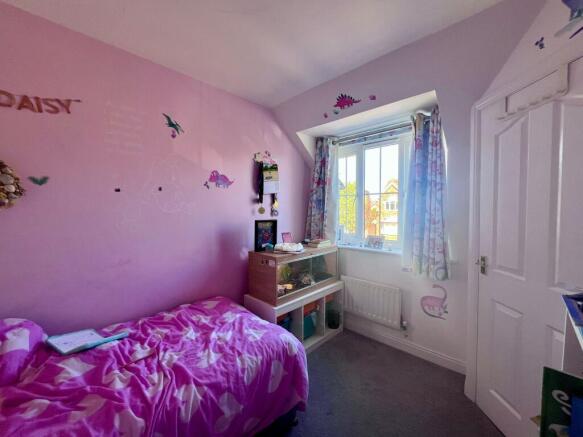 BEDROOM3 (2).jpg