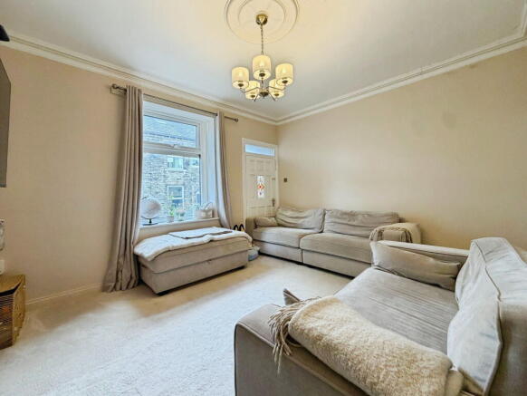 Wellington Street, Wilsden, West Yorkshire, BD15 0JQ photo 4