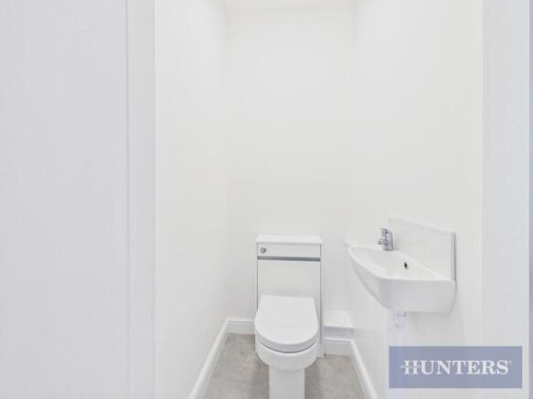 4 bed Flat to rent Image 6