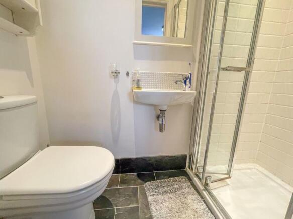 Ensuite