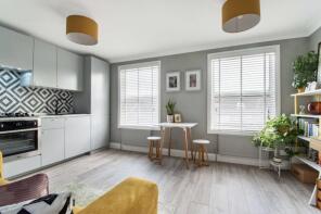 Flat 3, 13, Rutland Walk, London SE6 4LG