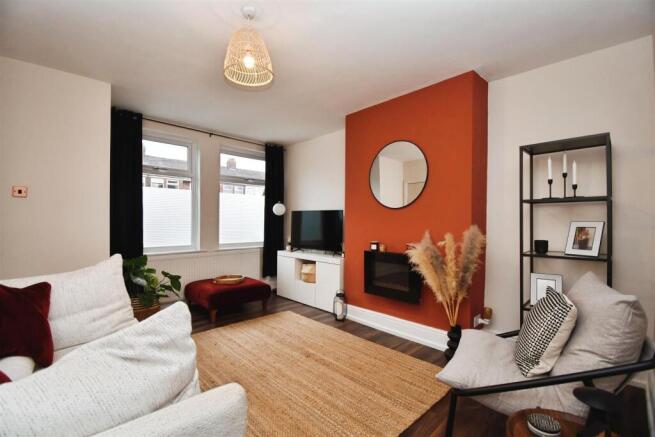 c2af773d-U 20 281 29.JPG