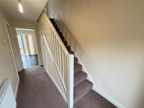 3 bed End of Terrace to rent Image 6
