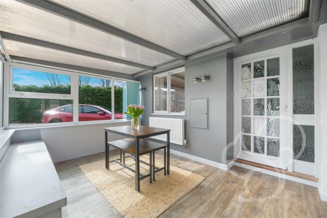 Conservatory/Dining Area