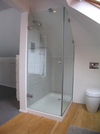 Ensuite bathroom
