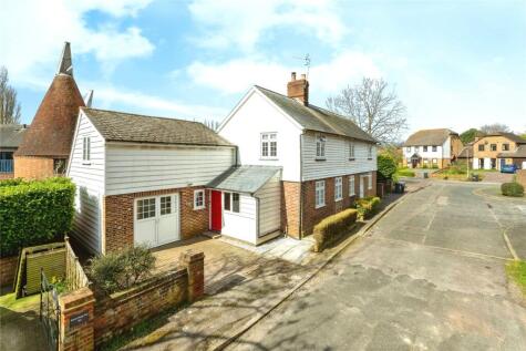Carpenters Lane, Hadlow, Tonbridge, Kent, TN11
