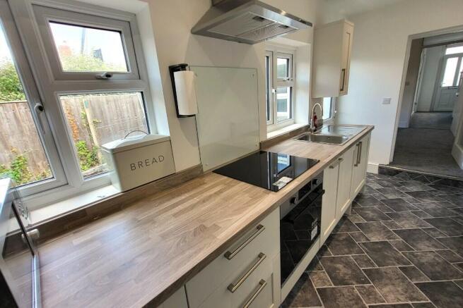 Kitchen (3)