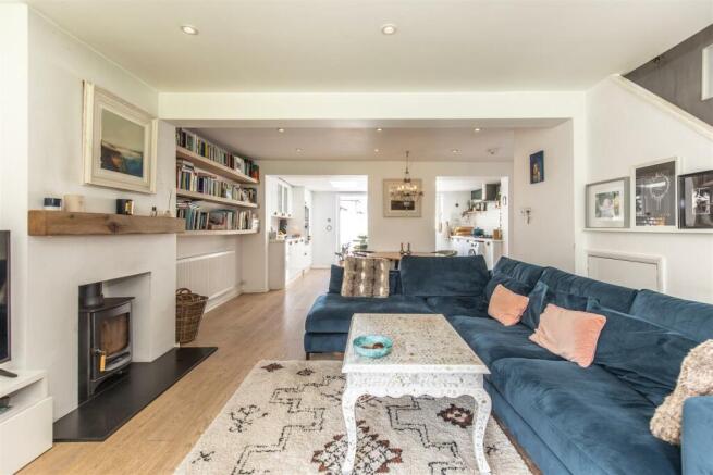 1 Winterbourne Close, Lewes Bn7 1JY-26.jpg