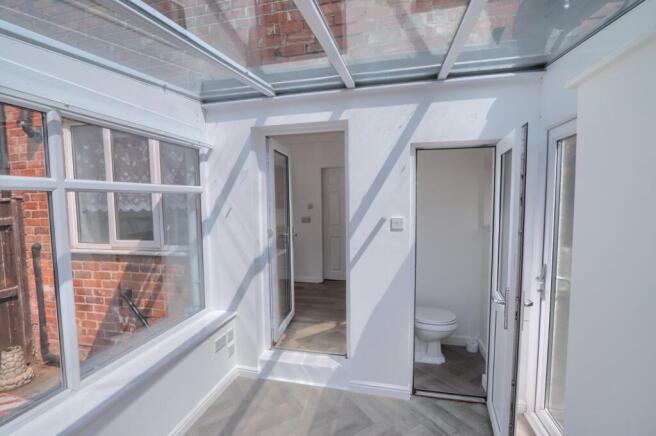 3 bed Terraced for sale Image 5
