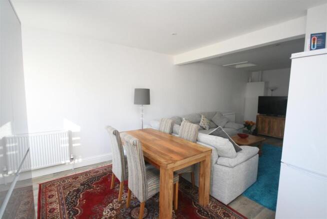 Dining Area.JPG