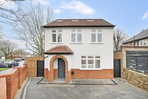 141, The Fairway, London N14 4NJ