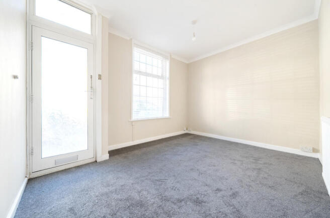 1342587-6-68a6d84...