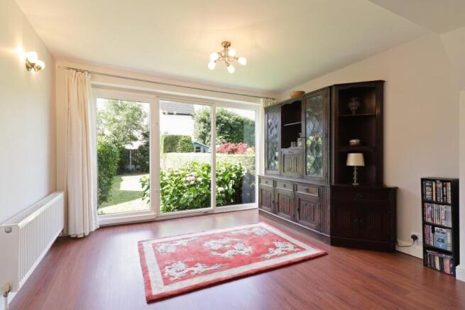 3 bed Semi-Detached for sale Image 8