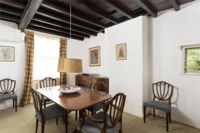 4 bed Detached for sale Image 7